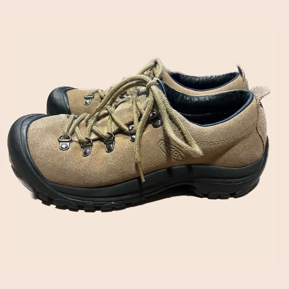 Keen Tan and Black Athletic Shoes